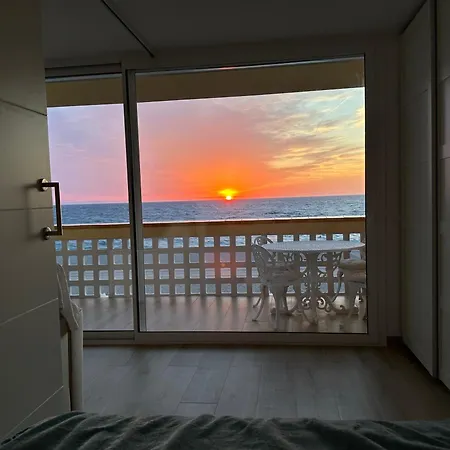 Apartamento Primera Linea De Mar