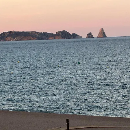 Primera Linea De Mar פאלס