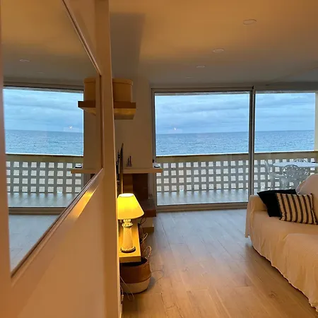 Primera Linea De Mar דירה