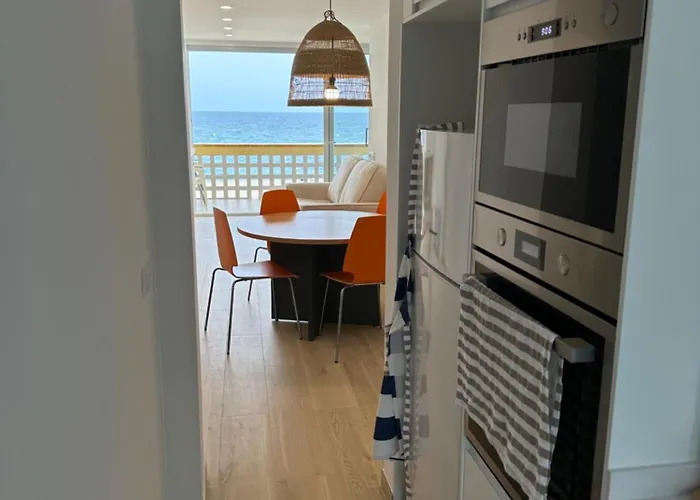 Primera Linea De Mar *